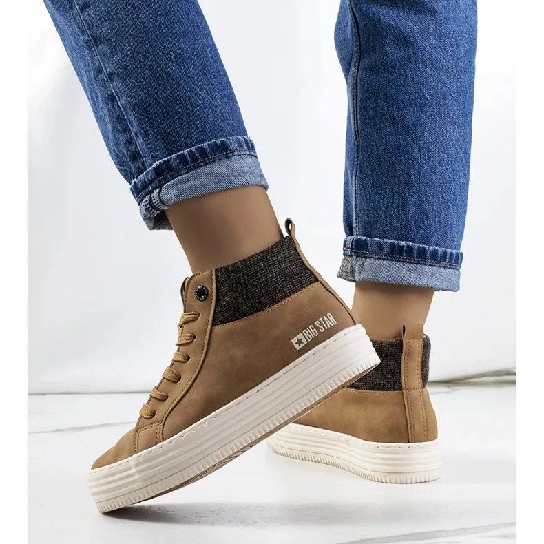 Bruine geïsoleerde sneakers Big Star II274145