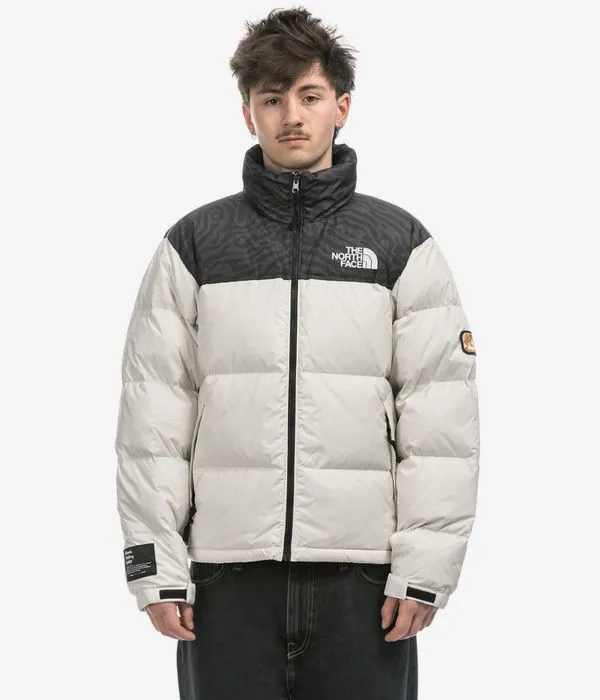 The North Face 1996 Retro Nuptse Jas (white dune tnf black)